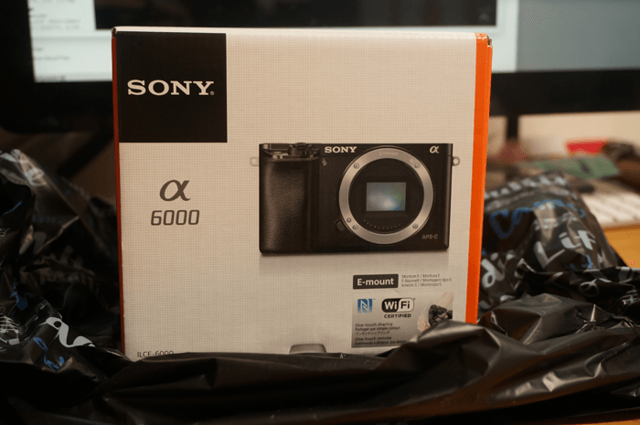 α6300じゃなくてα6000を買って来ました。