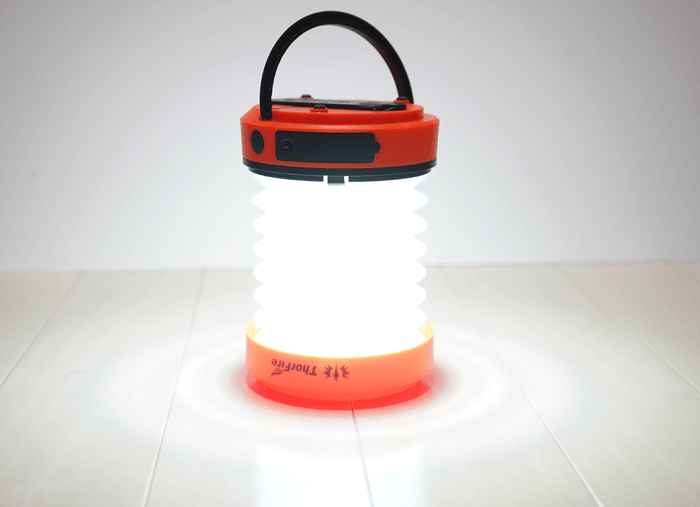 【防災グッズ】電池不要で手回し充電式LEDランタン ThorFireを買いました。レビュー